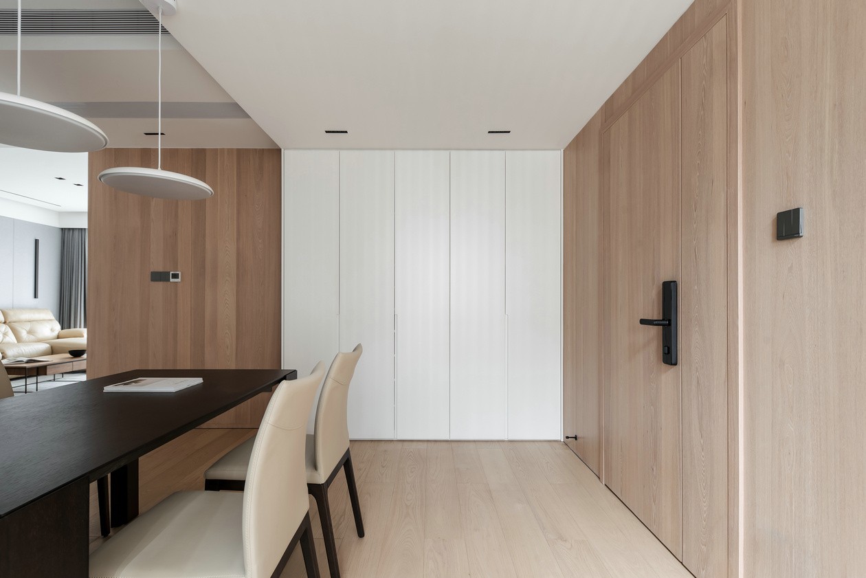 現代極簡原木風格室內設計家裝案例-餐廳 現代極簡原木風格室內設計家裝案例-餐廳